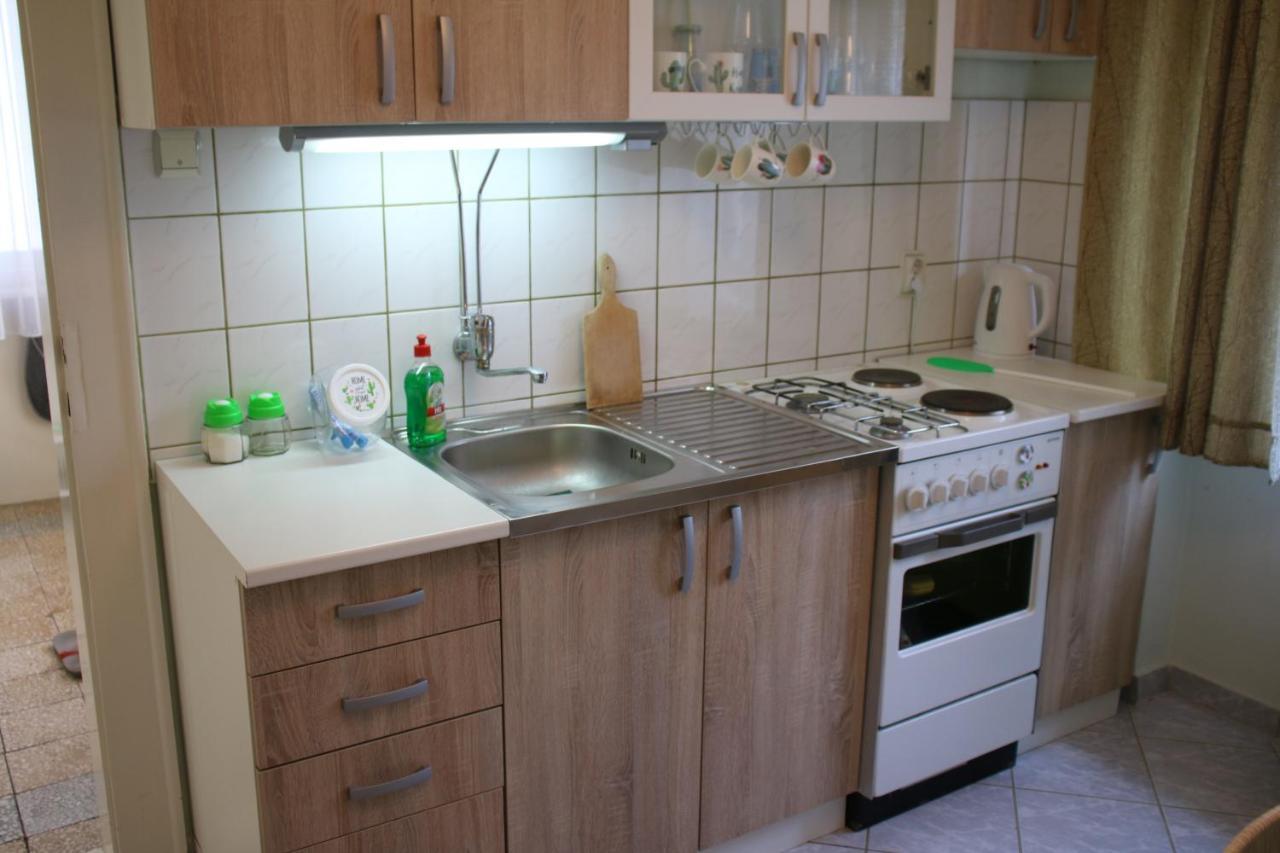 Green Cactus Rooms - Unique And Cozy House Senta Экстерьер фото