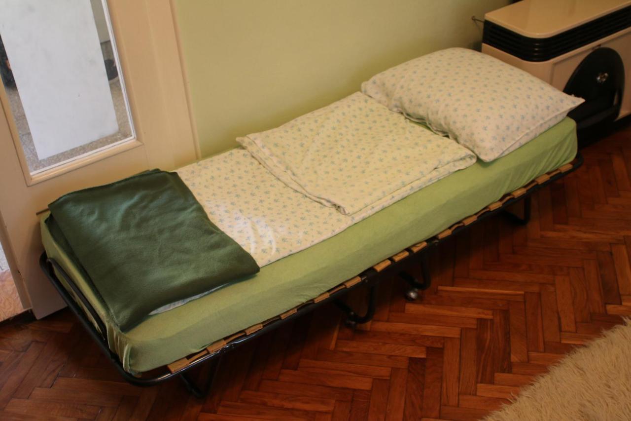 Green Cactus Rooms - Unique And Cozy House Senta Экстерьер фото